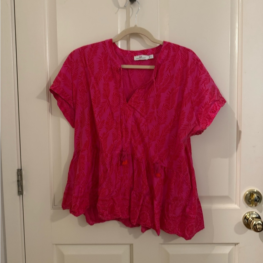 Vineyard Vines Pink and Red painted Palm tiered Top size XL Tassel